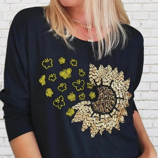 T-shirt Preta Girassol e borboletas